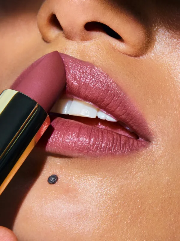 Lipsticks<Rouje Le Rouge Émilie